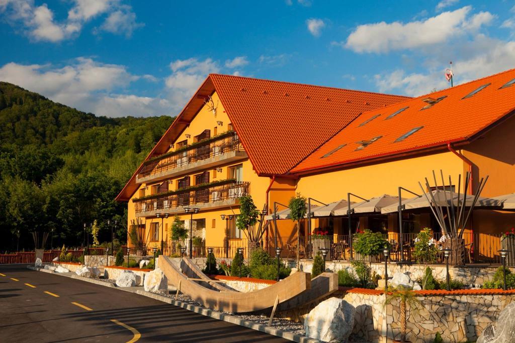 Hotel Belvedere Sovata Εξωτερικό φωτογραφία