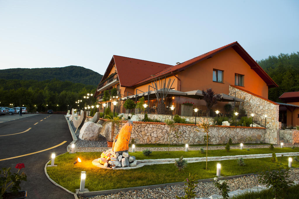 Hotel Belvedere Sovata Εξωτερικό φωτογραφία